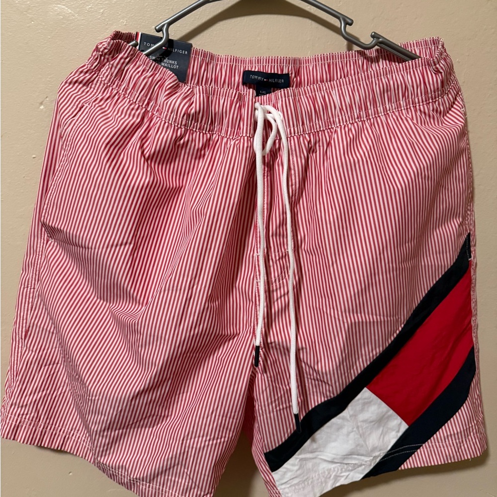 NWT Tommy Hilfiger Red and White Striped Shorts